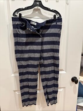 GAP Navy and Gray Striped Cropped Pants